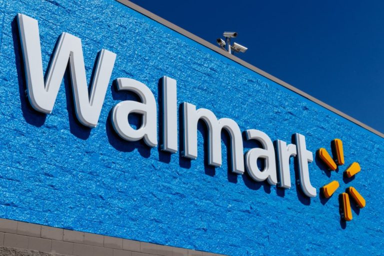 Dozens of job openings at Walmart, check it out now! Job And Credit
